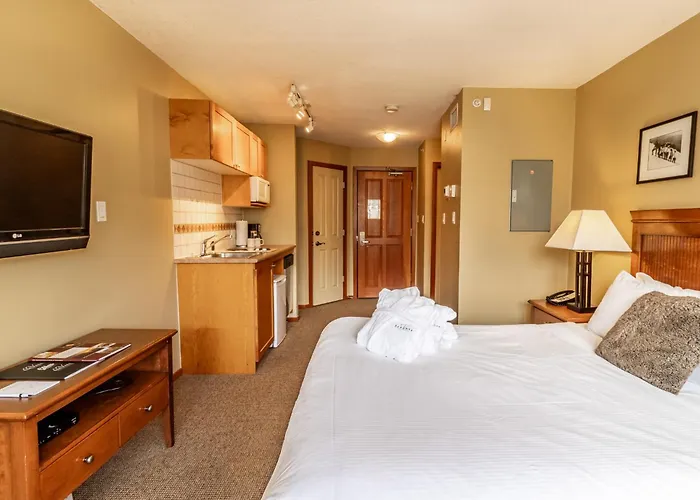 Cascade Lodge Whistler By Elevate Vacations