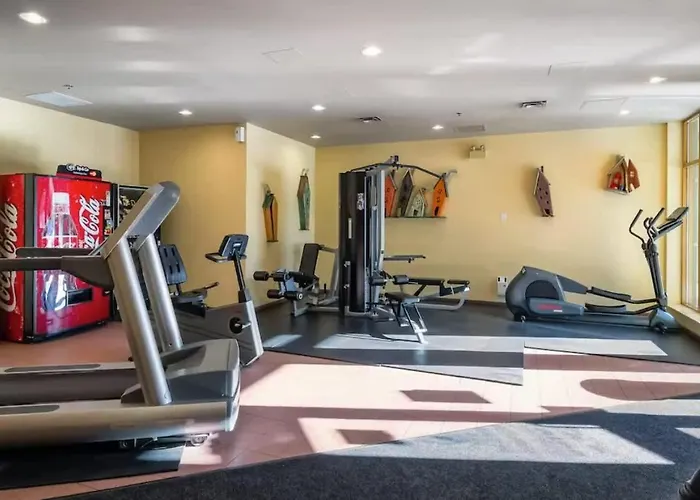 Renovated 1Bed-1Bath In Village With Pool, Hot Tub, And Sauna